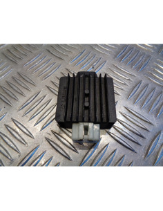 regulateur charge batterie scooter chinois generic 50 onyx 4 temps ge137qmb-2b