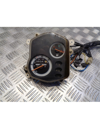 compteur vitesse tableau bord scooter chinois generic 50 onyx 4 temps