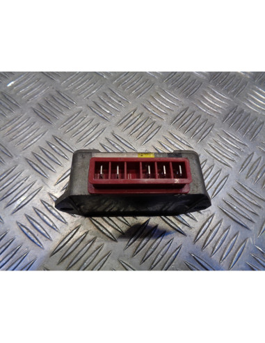 regulateur charge batterie scooter piaggio 50 zip 2t ssl1t 1992 - 96