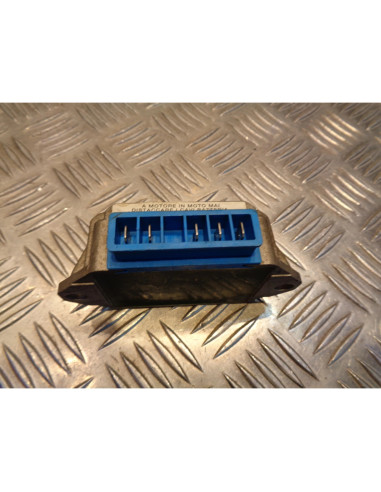 regulateur charge batterie scooter gilera 50 stalker