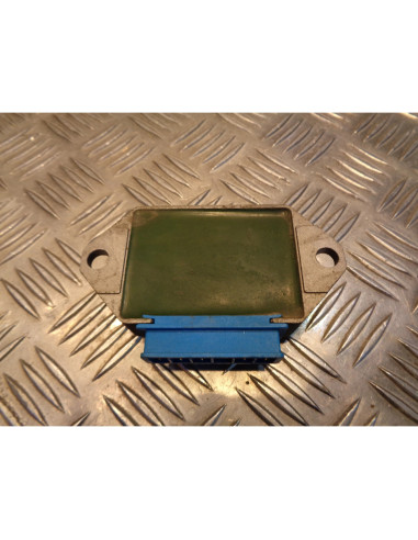 regulateur charge batterie scooter gilera 50 stalker