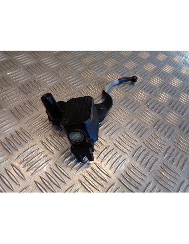 maitre cylindre frein arriere scooter yamaha 125 x max se32 2006-09 skycruiser x