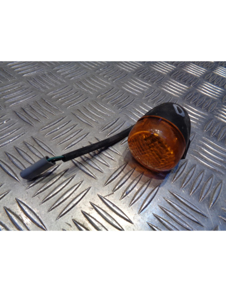 clignotant avant droit scooter beta 125 eikon