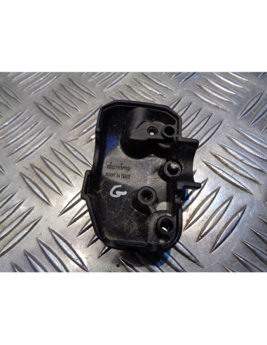 partie arriere gauche support commodo scooter beta 125 eikon