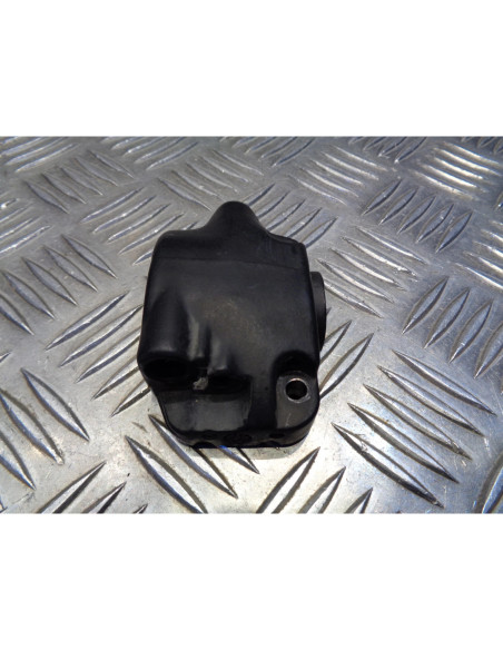 partie arriere droit support commodo scooter beta 125 eikon