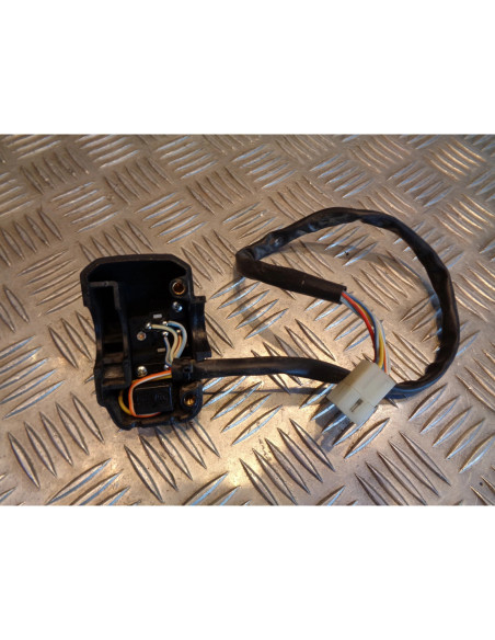 commodo commutateur droit scooter beta 125 eikon