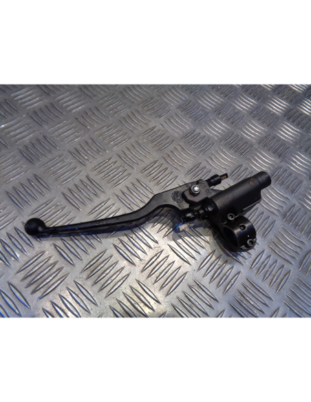 maitre cylindre frein avant scooter beta 125 eikon