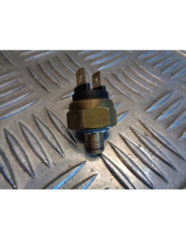 sonde temperature radiateur eau ventilateur scooter beta 125 eikon