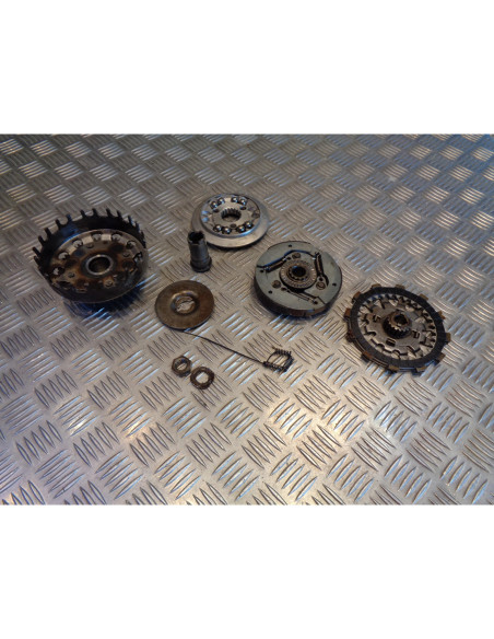 embrayage moto suzuki 50 ts sa11d
