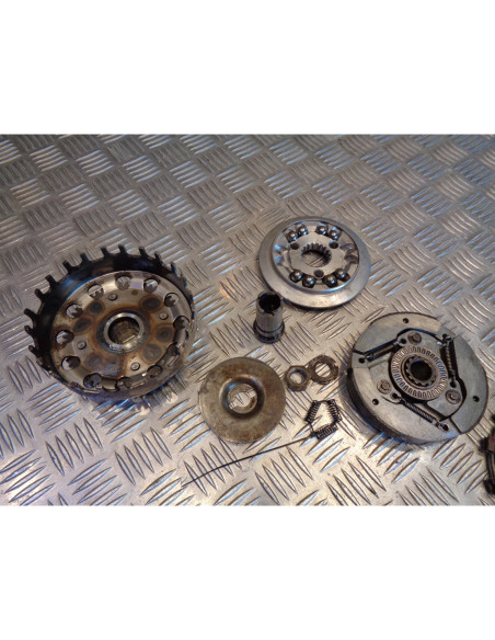 embrayage moto suzuki 50 ts sa11d