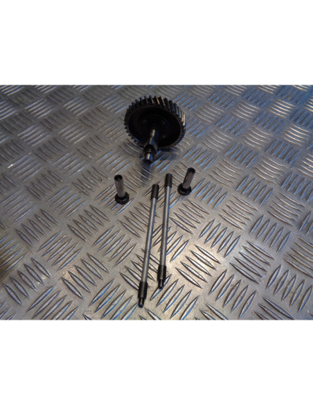 arbre came tige poussoir culbuteur culasse moto gilera 125 giubileo 101