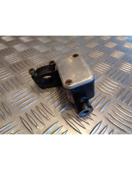 maitre cylindre frein arriere scooter mbk 50 nitro aerox