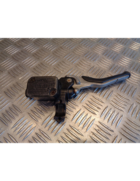 maitre cylindre frein avant scooter mbk 50 nitro aerox