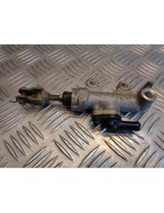 maitre cylindre frein arriere moto suzuki gsf 600 bandit js1a8 2