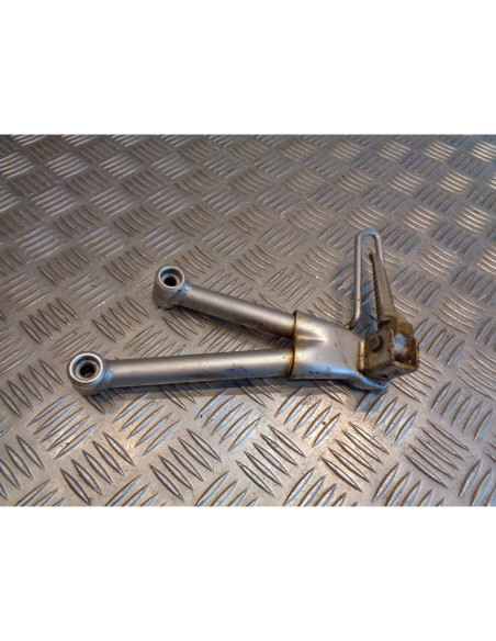 platine repose cale pied arriere gauche moto suzuki gsf 600 bandit js1a8