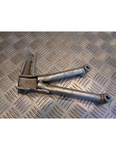 platine repose cale pied arriere gauche moto suzuki gsf 600 bandit js1a8