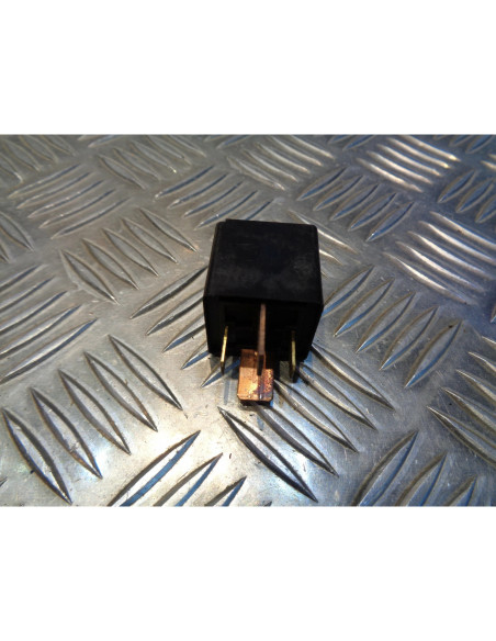 relais demarreur scooter piaggio 50 zip 2 2009 - 15 lbmc25e 2 temps