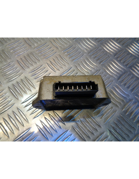 regulateur charge batterie scooter piaggio 50 zip 2 2009 - 15 lbmc25e 2 temps