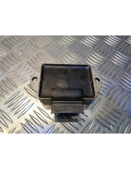 regulateur charge batterie scooter piaggio 50 zip 2 2009 - 15 lbmc25e 2 temps