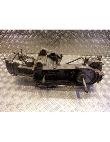 moteur scooter chinois 125 gy6 152qmi 4 temps hy152qmi