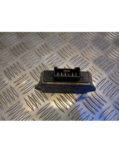 regulateur charge batterie scooter malaguti 125 madison