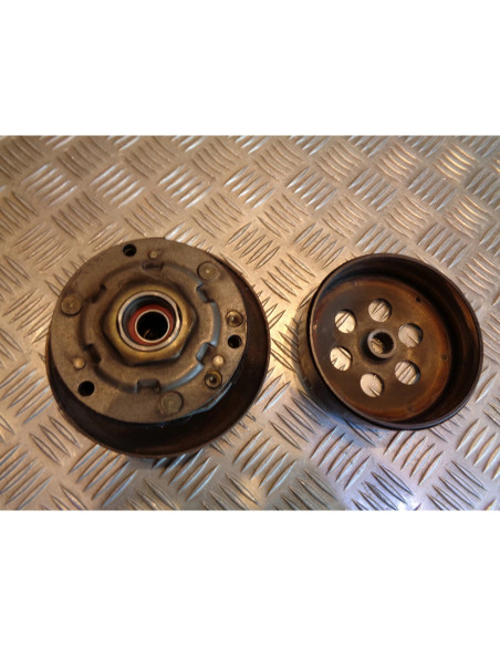 embrayage cloche correcteur couple scooter malaguti 125 madison yamaha majesty s