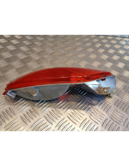 feu arriere droit scooter malaguti 125 madison