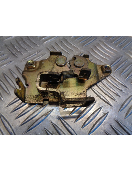 mecanisme verrouillage selle scooter sym 50 orbit 2 4 temps