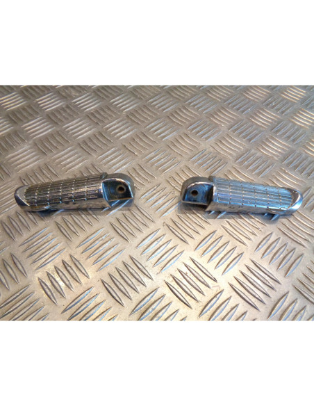 2 cale repose pied atv wanjin 200 pailision wj200st-6 scooter trike chinois 3 ro