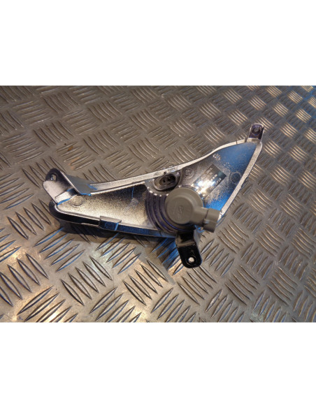 clignotant avant gauche scooter piaggio 125 300 beverly v parts 13774 bihr
