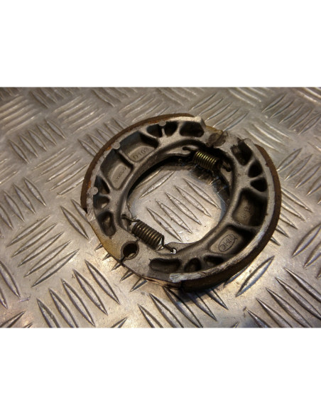 jeu machoire frein arriere scooter kymco 50 agility 2 temps