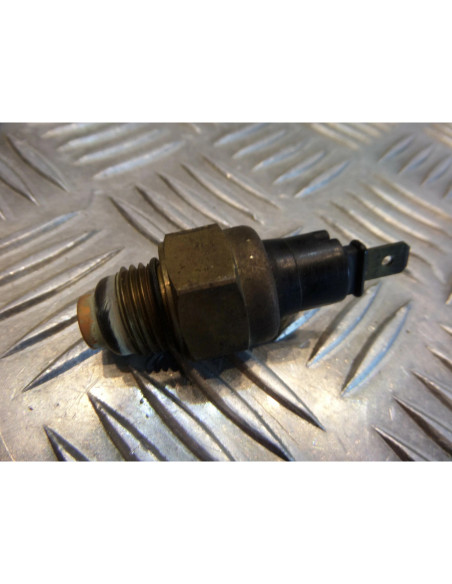 sonde temperature ventilateur moto honda vf700c magna rc21