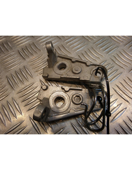 jeu patte support phare moto honda vf 700c magna rc21