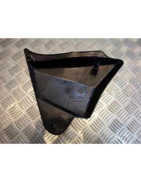 cache carenage lateral gauche moto honda vf 700c magna rc21