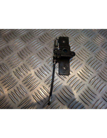 mecanisme verrouillage selle moto honda vf 700 c magna rc21