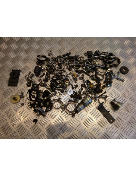 kit visserie moto honda vf 700 c magna rc21
