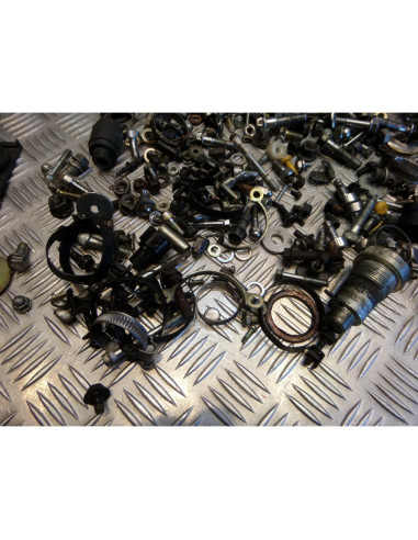 kit visserie moto honda vf 700 c magna rc21