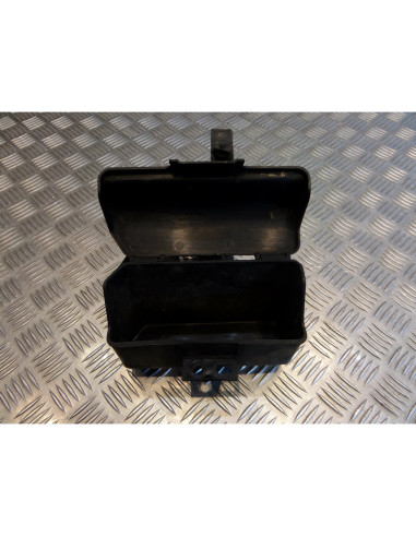 boite a outils moto honda vf 700 c magna rc21