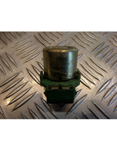 relais demarreur moto honda vf 700 c magna rc21