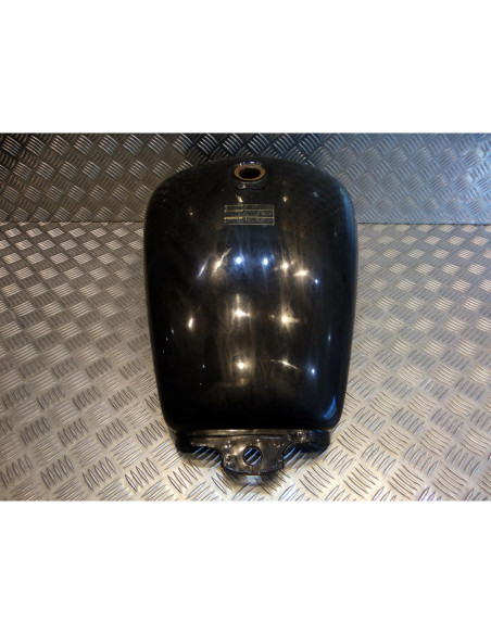 reservoir essence moto honda vf 700 c magna rc21