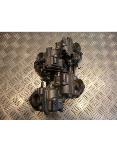 rampe carburateur moto honda vf 700 c magna rc21