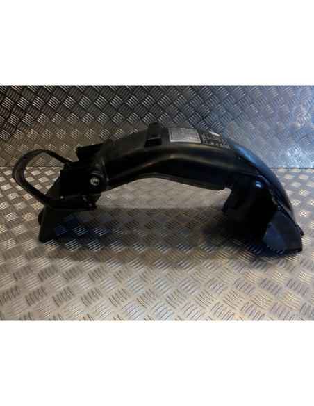 passage de roue bavette moto honda vf 700 c magna rc21