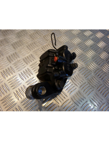 etrier de frein avant gauche moto honda vf 700 c magna rc21