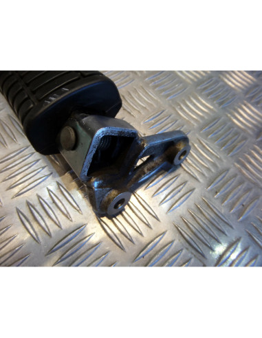 platine repose cale pied avant droit moto honda vf 700 c magna rc21