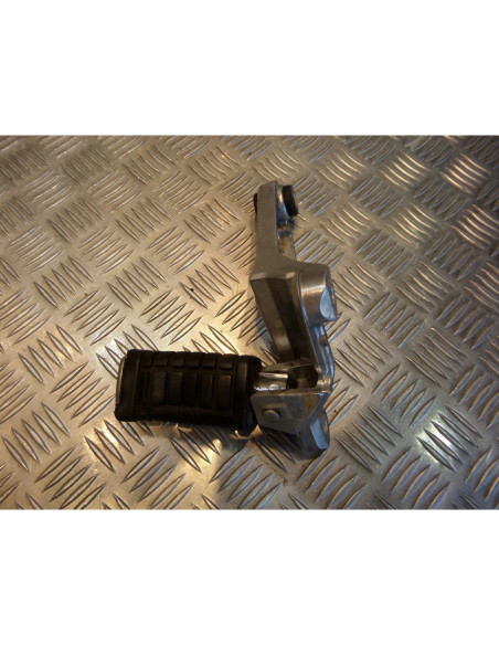 platine repose cale pied arriere droit moto honda vf 700 c magna rc21