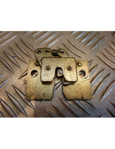 mecanisme verrouillage ouverture selle scooter piaggio 125 t-rex t rex trex