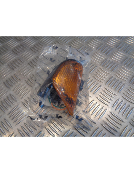 clignotant avant gauche scooter honda sa 50 vision italjet bazooka v parts ST-13