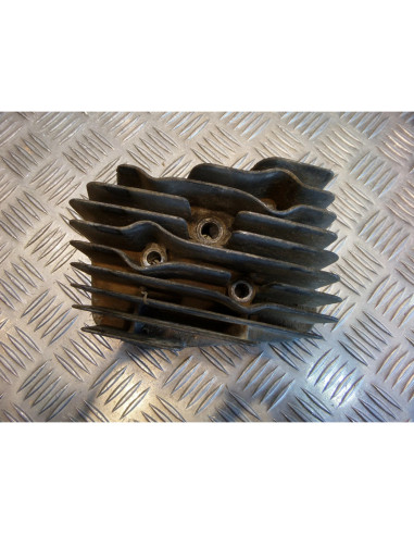 culasse gauche moto jawa 350 ts tlj639