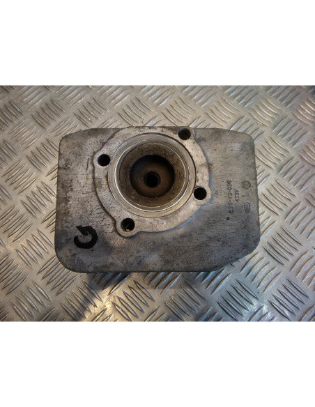 culasse gauche moto jawa 350 ts tlj639