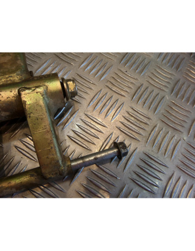 support moteur balancier scooter hyosung sf 50 rally